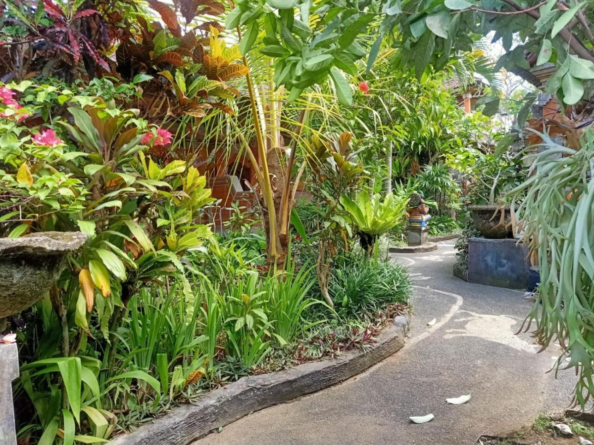 Family Guest House Ubud Zewnętrze zdjęcie